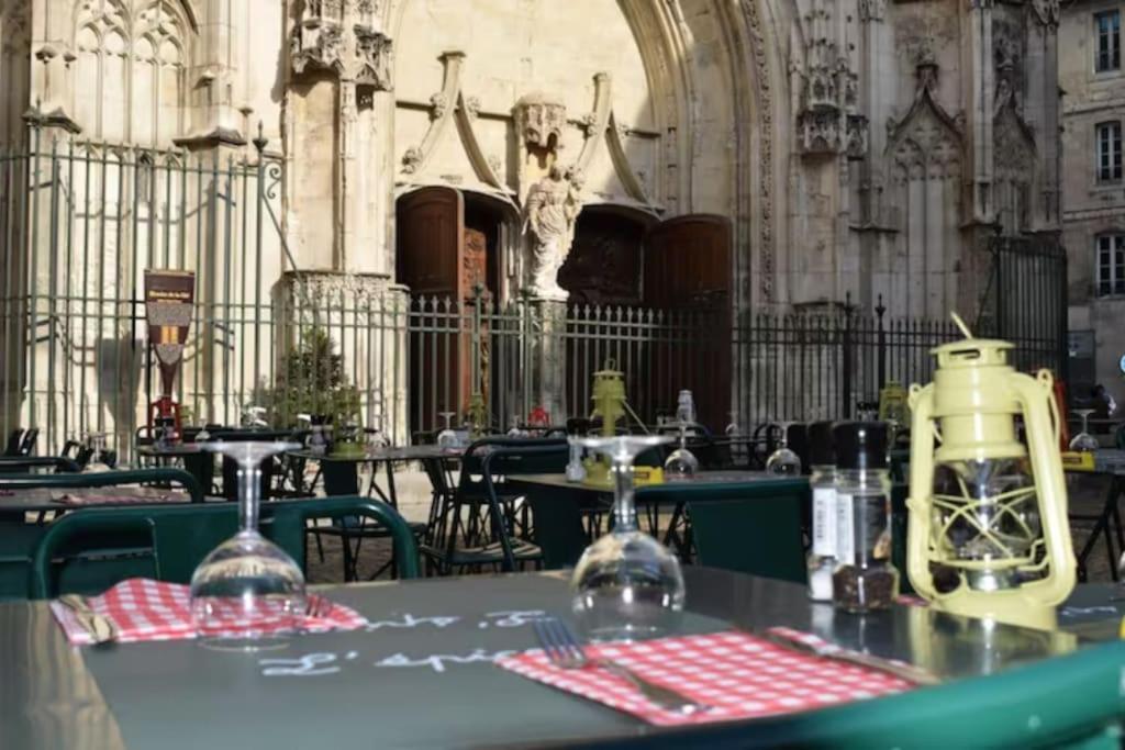 Apartamento Centre Palais Des Papes-Balcon B1 Clim - 123Aviñón Exterior foto